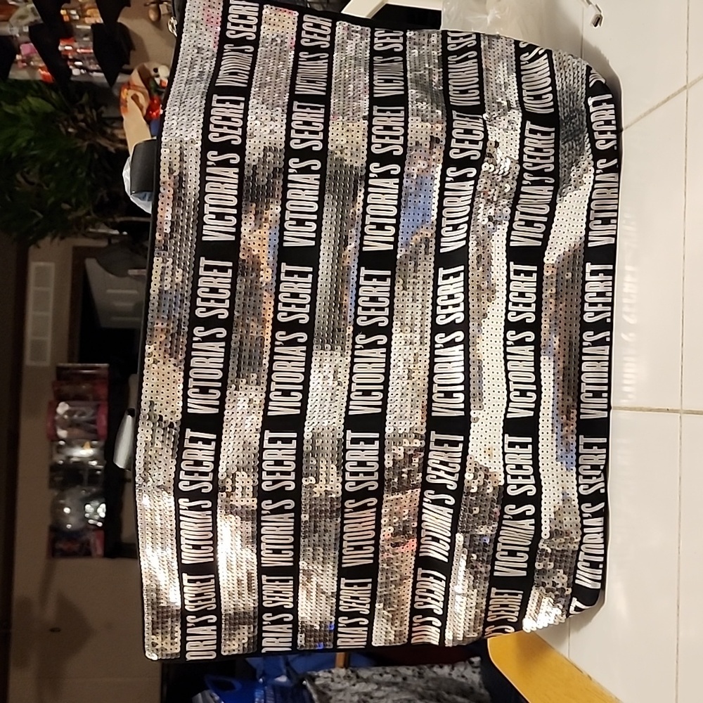VICTORIA SECRET Sturdy BAG BLING